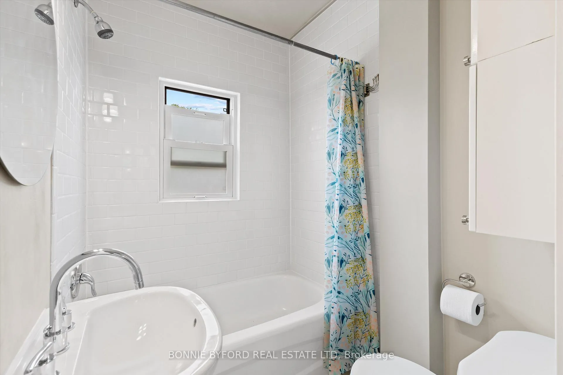Photo 16 of 31 Petman Avenue, Toronto, Mount Pleasant East — HOMEH