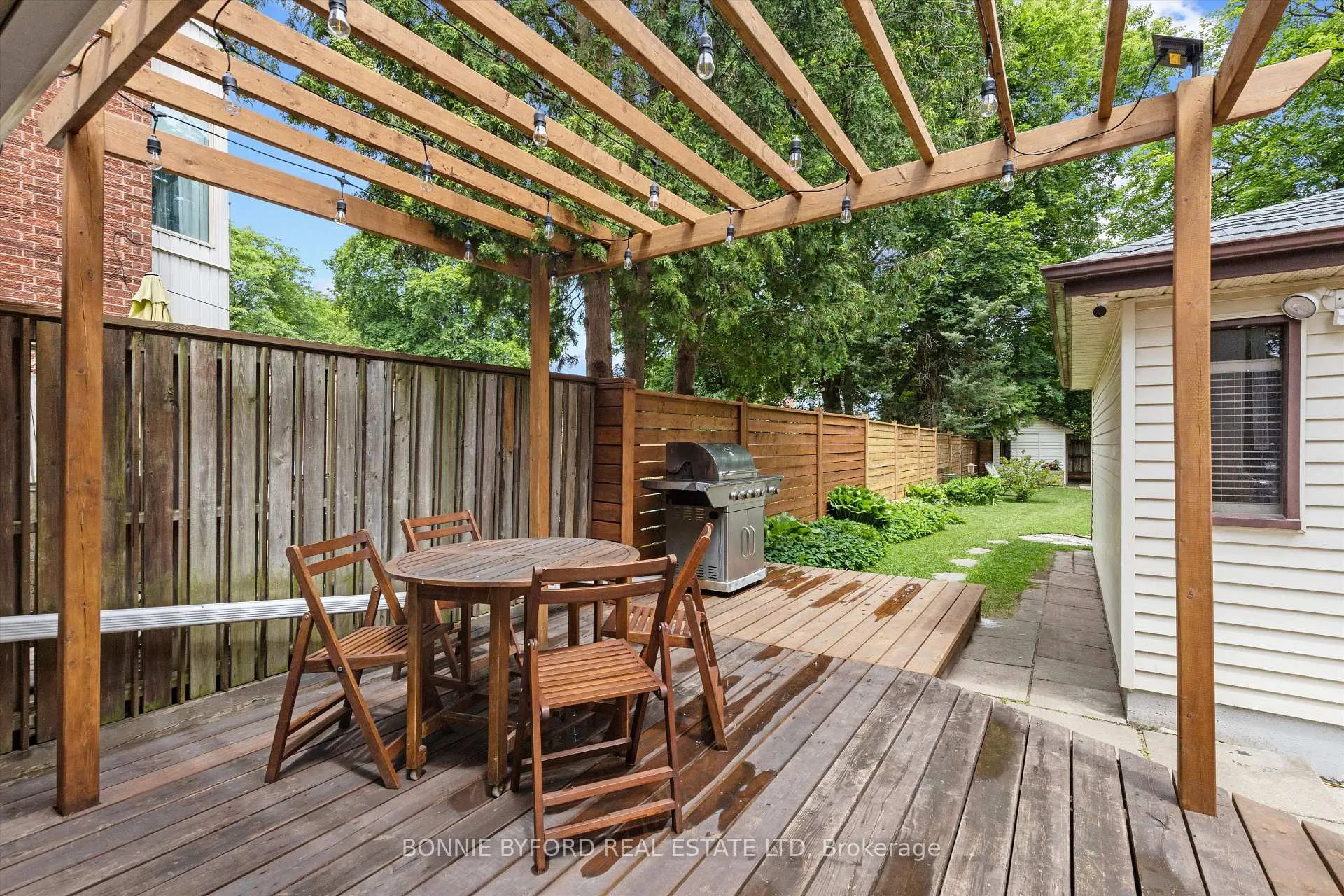 Photo 20 of 31 Petman Avenue, Toronto, Mount Pleasant East — HOMEH