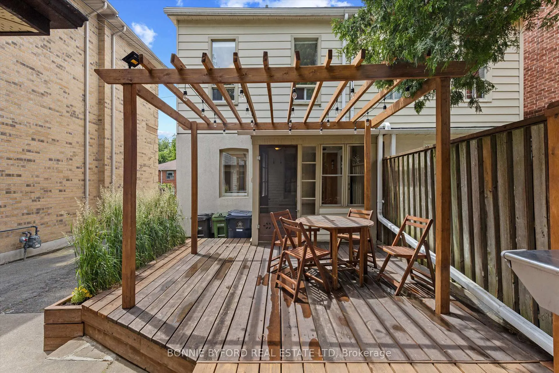 Photo 21 of 31 Petman Avenue, Toronto, Mount Pleasant East — HOMEH