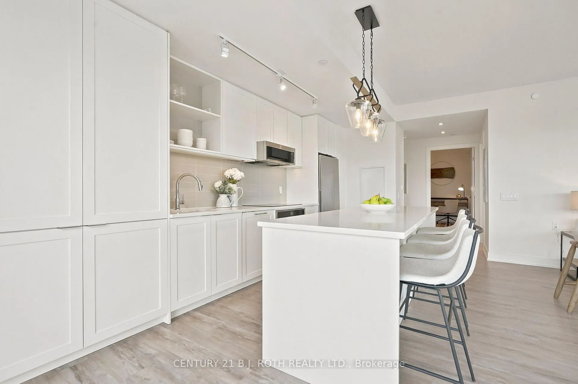 Photo 9 of Unit 301, 185 Dunlop Street E, Barrie, City Centre — HOMEH