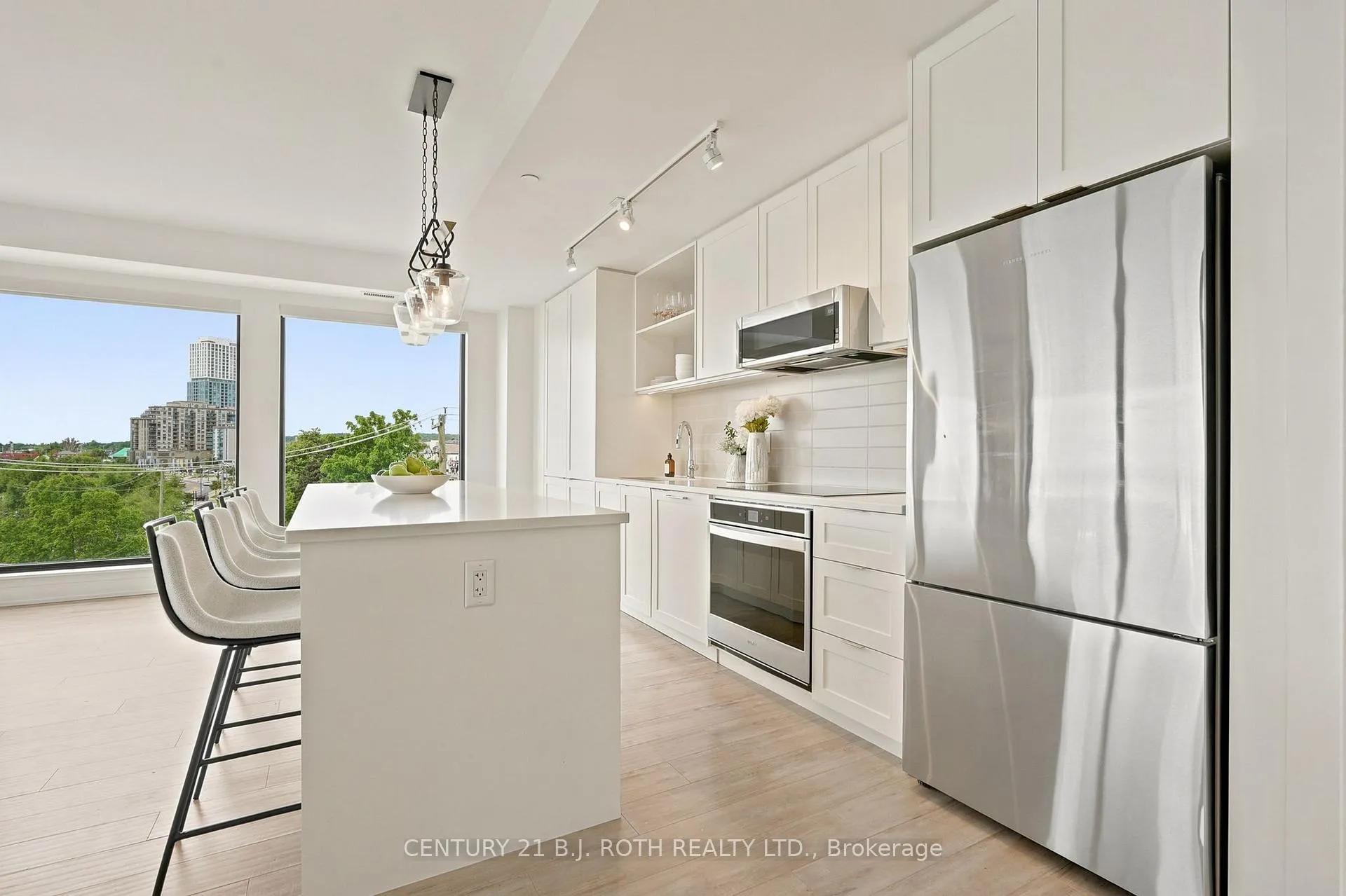 Photo 10 of Unit 301, 185 Dunlop Street E, Barrie, City Centre — HOMEH