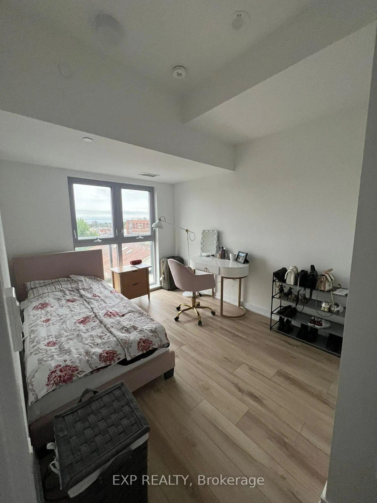 Photo 9 of Unit 703, 2433 Dufferin Street, North York, Briar Hill-Belgravia — HOMEH