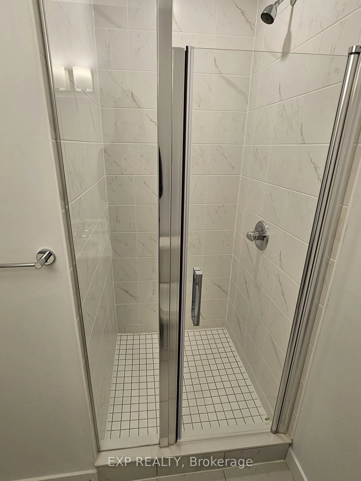 Photo 15 of Unit 703, 2433 Dufferin Street, North York, Briar Hill-Belgravia — HOMEH