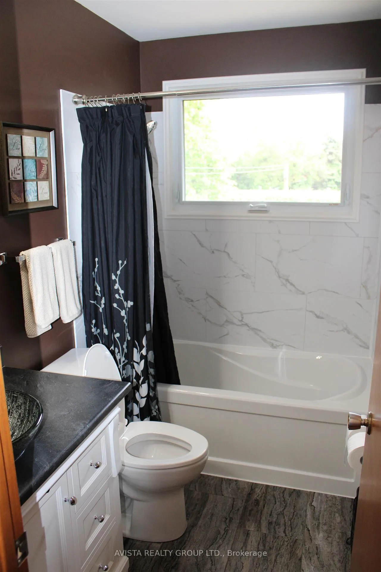 Photo 22 of 273 Fairbank PL, Thunder Bay, River Terrace — HOMEH