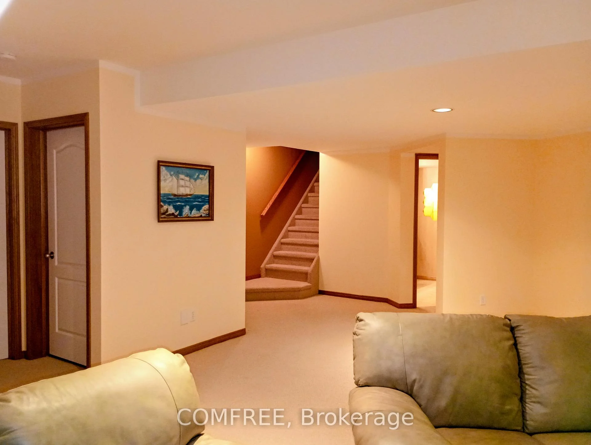 Photo 29 of 35 Tanya Drive, Southwest Middlesex, Glencoe — HOMEH