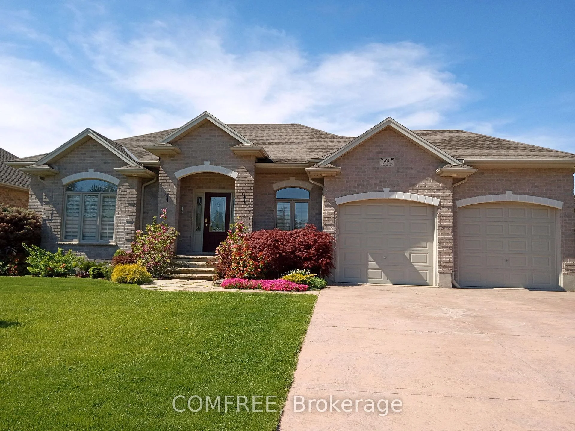 Photo 41 of 35 Tanya Drive, Southwest Middlesex, Glencoe — HOMEH