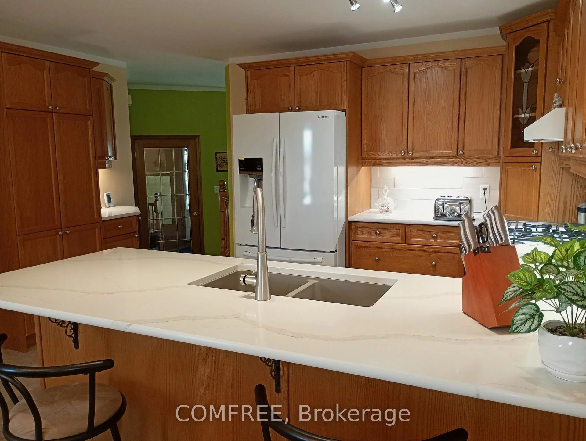Photo 75 of 35 Tanya Drive, Southwest Middlesex, Glencoe — HOMEH