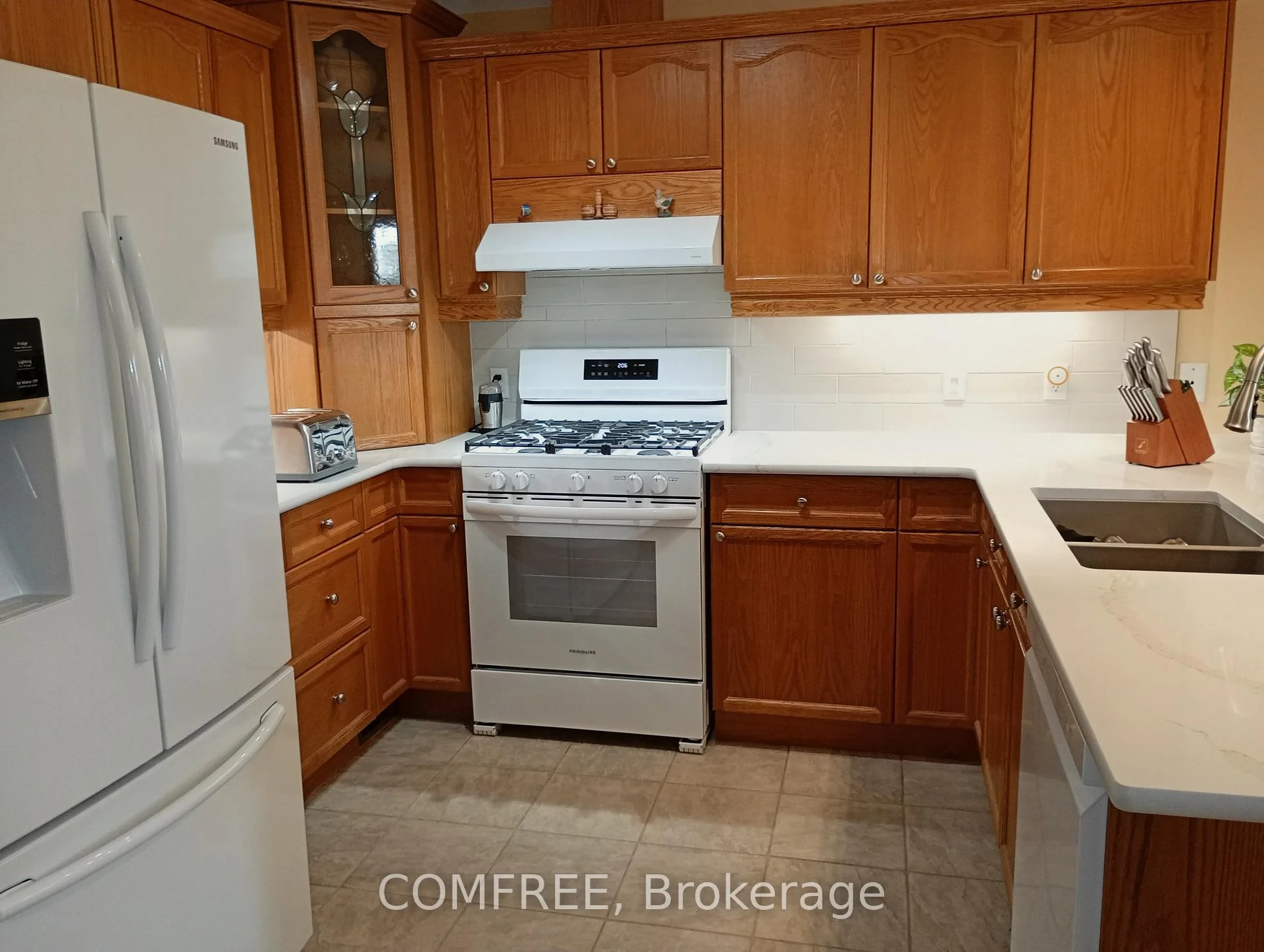 Photo 76 of 35 Tanya Drive, Southwest Middlesex, Glencoe — HOMEH