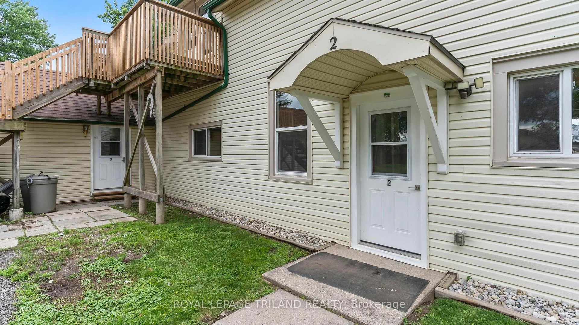 Photo 18 of 50 Fairview Avenue, St. Thomas — HOMEH