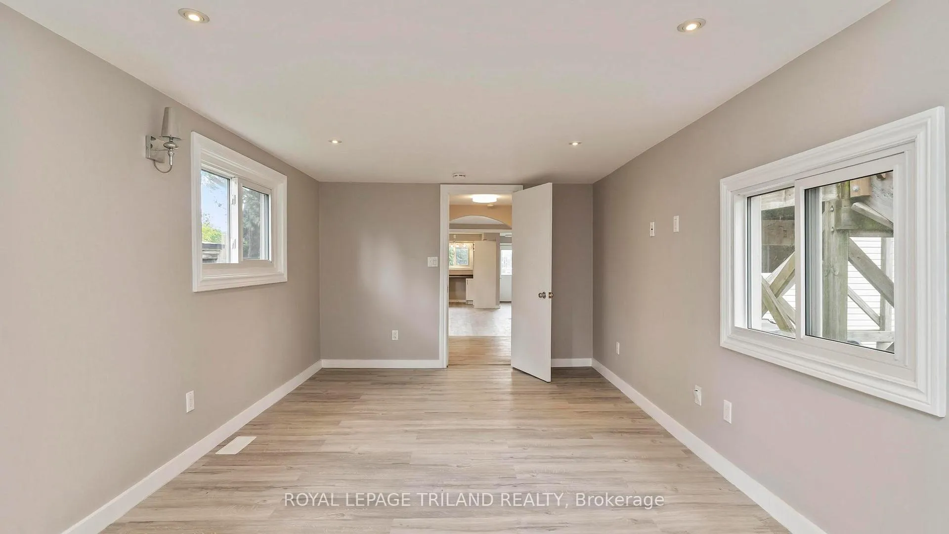 Photo 24 of 50 Fairview Avenue, St. Thomas — HOMEH