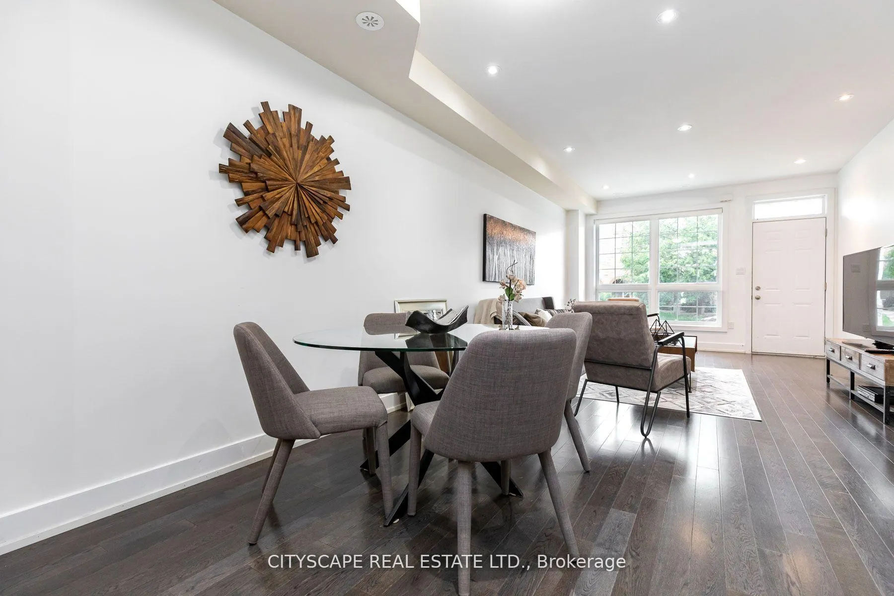 Photo 6 of 1084 Lansdowne Avenue, Toronto, Dovercourt-Wallace Emerson-Junction — HOMEH