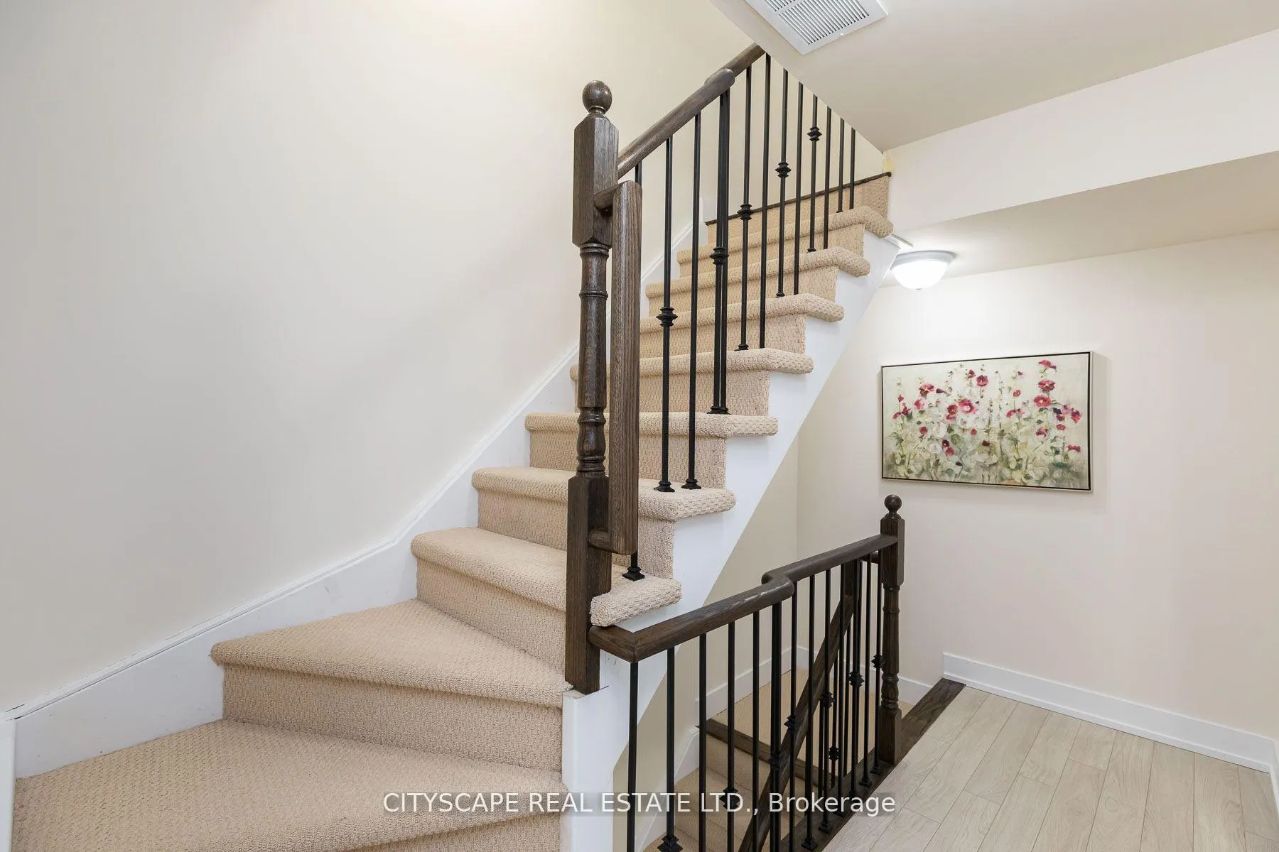 Photo 18 of 1084 Lansdowne Avenue, Toronto, Dovercourt-Wallace Emerson-Junction — HOMEH