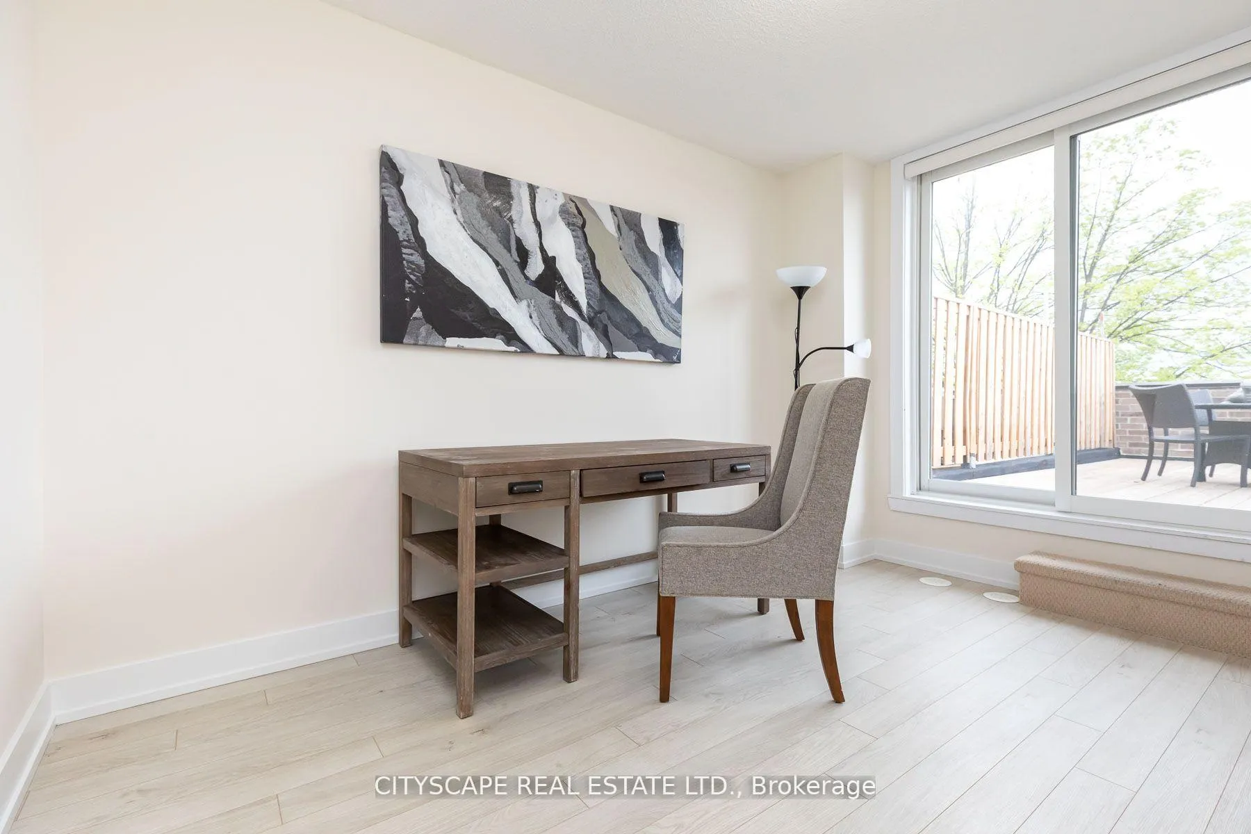 Photo 19 of 1084 Lansdowne Avenue, Toronto, Dovercourt-Wallace Emerson-Junction — HOMEH