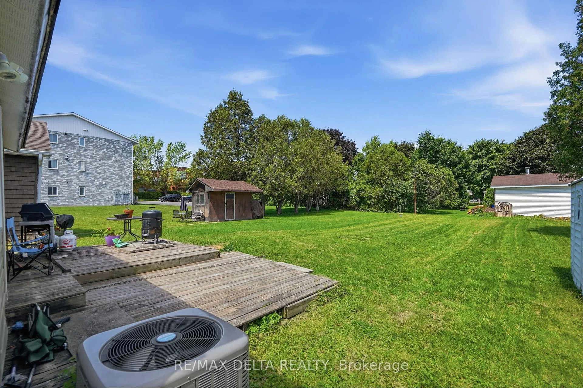 Photo 4 of 49 Lochiel Street E, North Glengarry, Alexandria — HOMEH