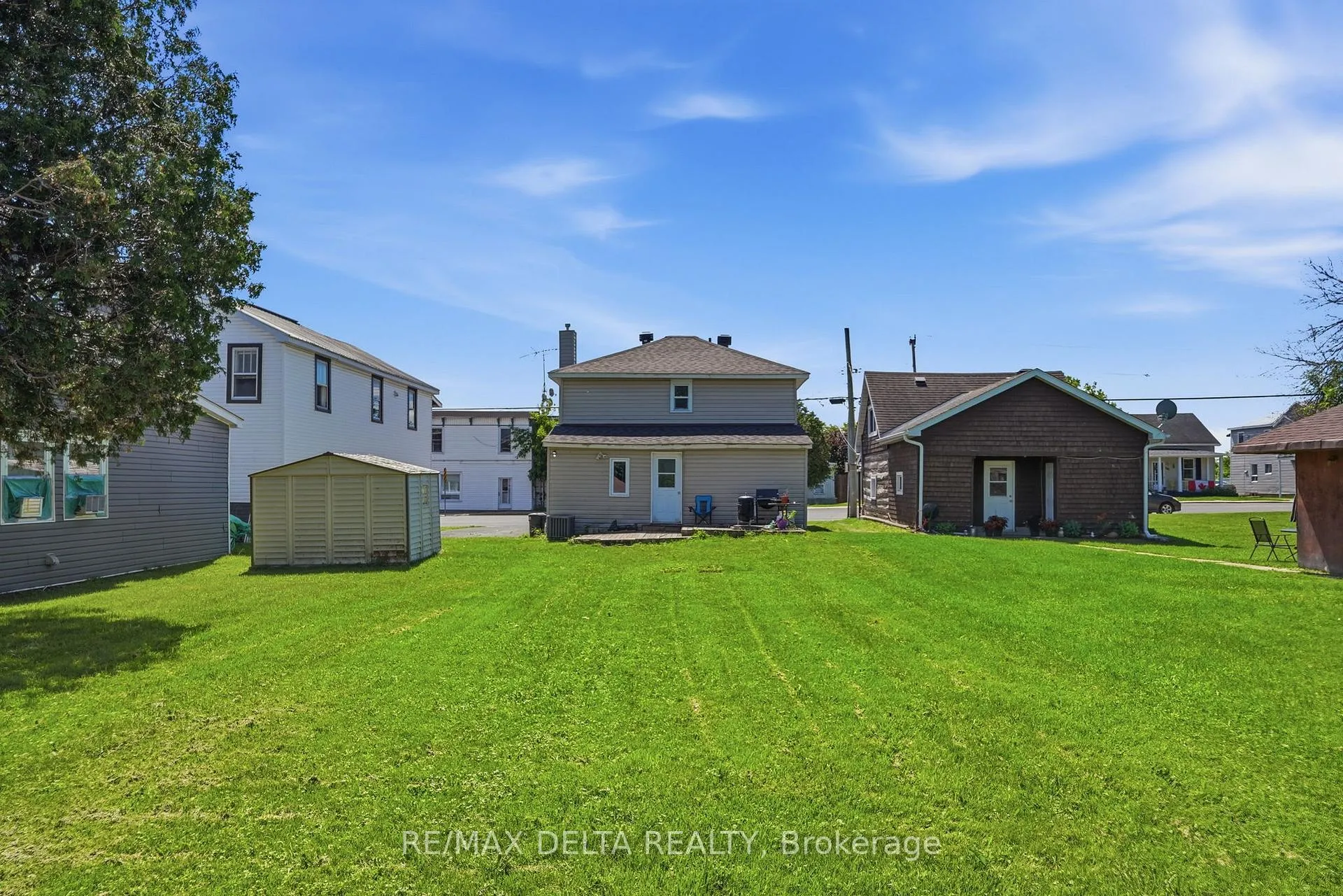 Photo 5 of 49 Lochiel Street E, North Glengarry, Alexandria — HOMEH