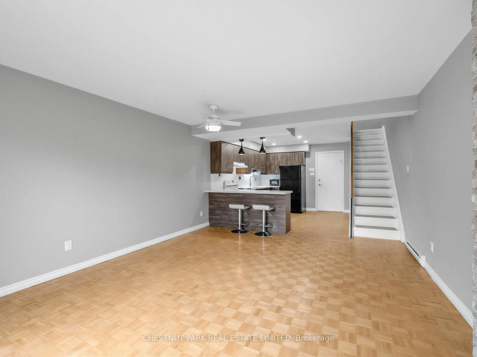 Photo 8 of Unit 3, 880 Broadview Avenue, Toronto, Playter Estates-Danforth — HOMEH