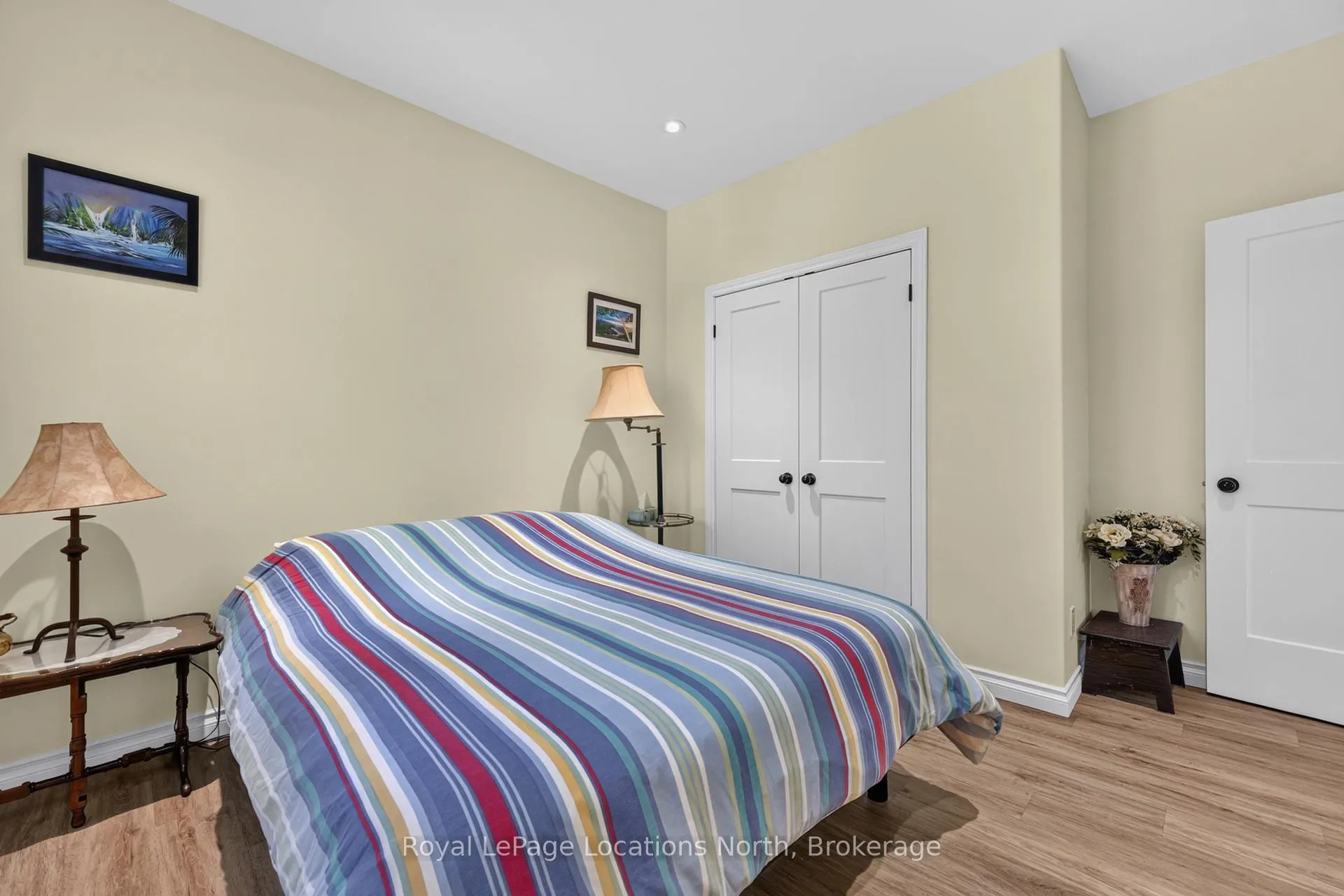 Photo 46 of 47 Chamberlain Crescent, Collingwood — HOMEH