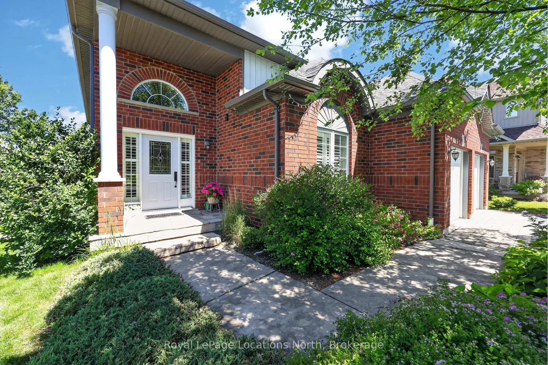Photo 6 of 47 Chamberlain Crescent, Collingwood — HOMEH