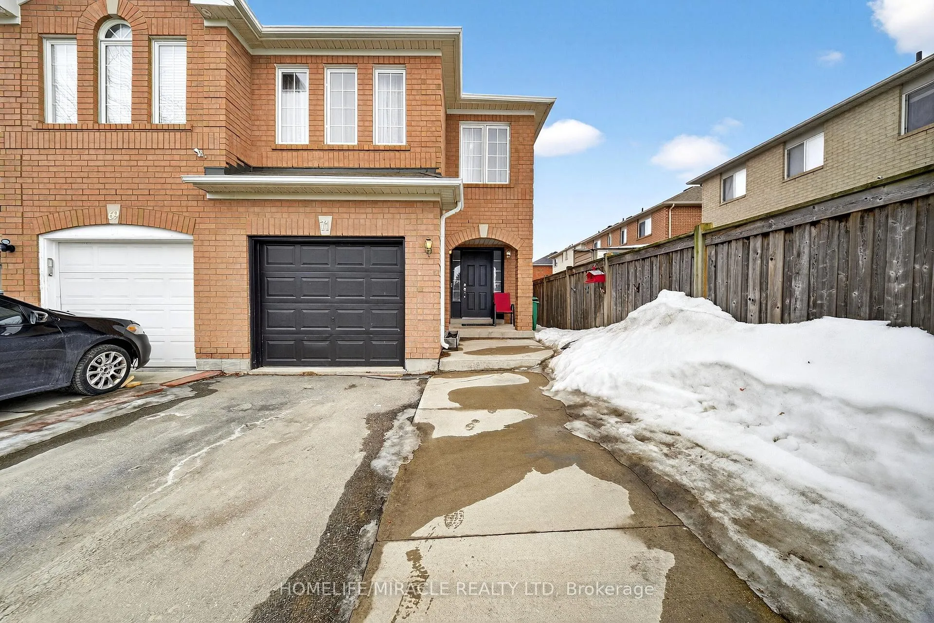 Photo 1 of 71 Roadmaster Lane, Brampton, Fletcher's Meadow — HOMEH
