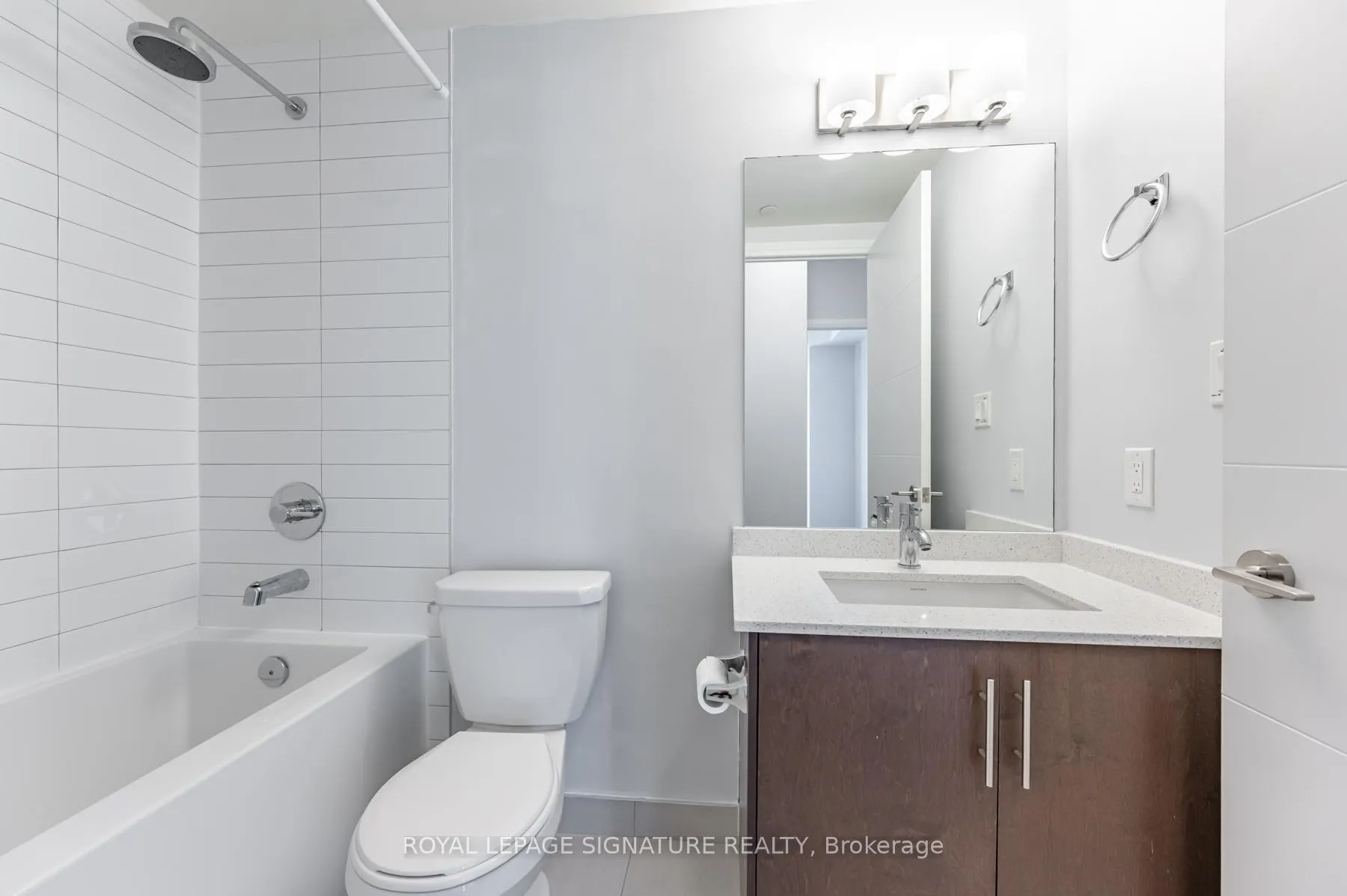 Photo 14 of Unit 1802, 460 Adelaide Street E, Toronto, Moss Park — HOMEH