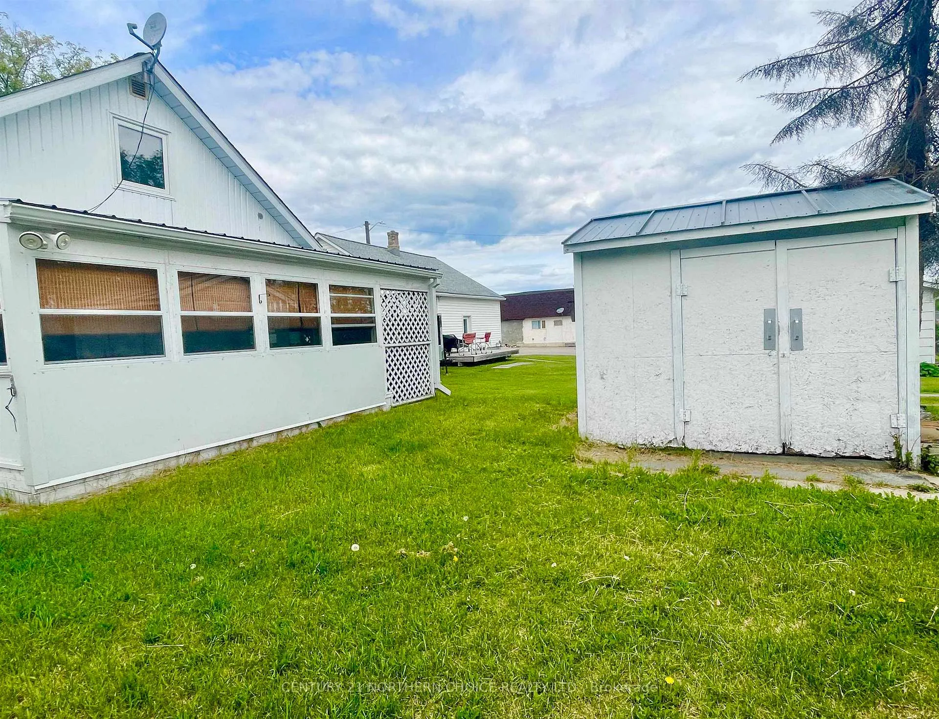 Photo 36 of 25 Casimir Avenue, Dryden, Downtown — HOMEH