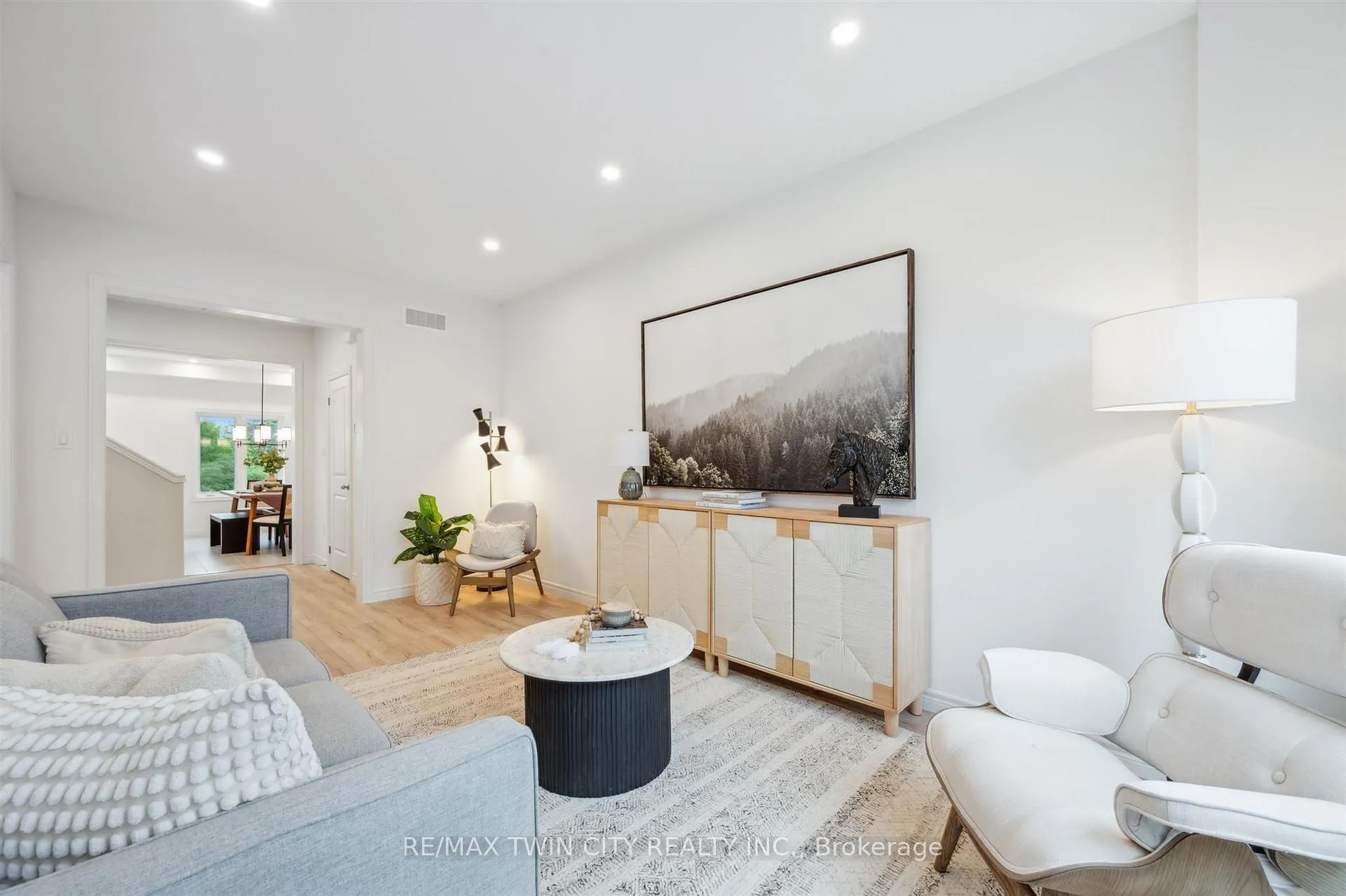 Photo 7 of 2 Sora Lane, Guelph, Grange Road — HOMEH