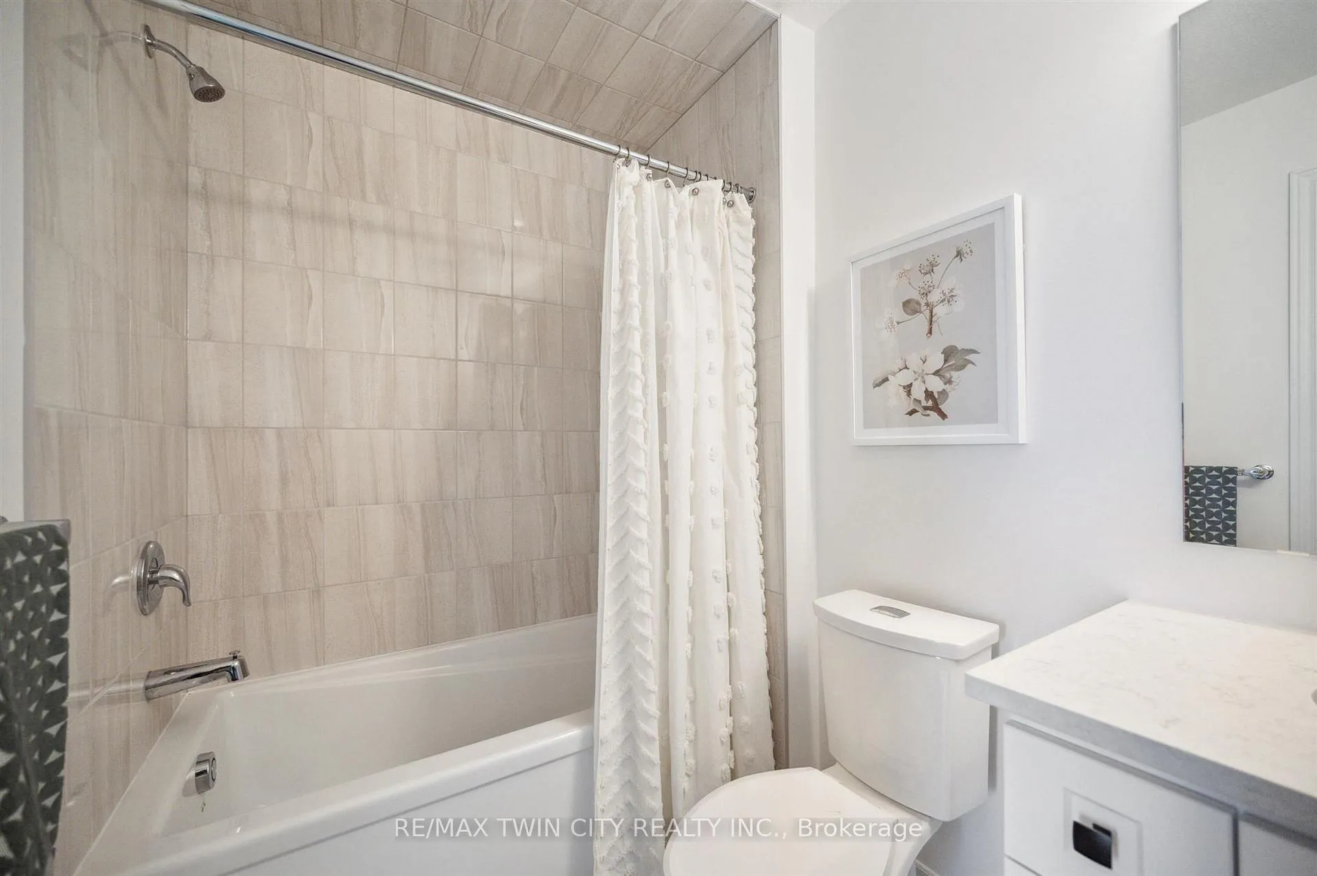 Photo 33 of 2 Sora Lane, Guelph, Grange Road — HOMEH