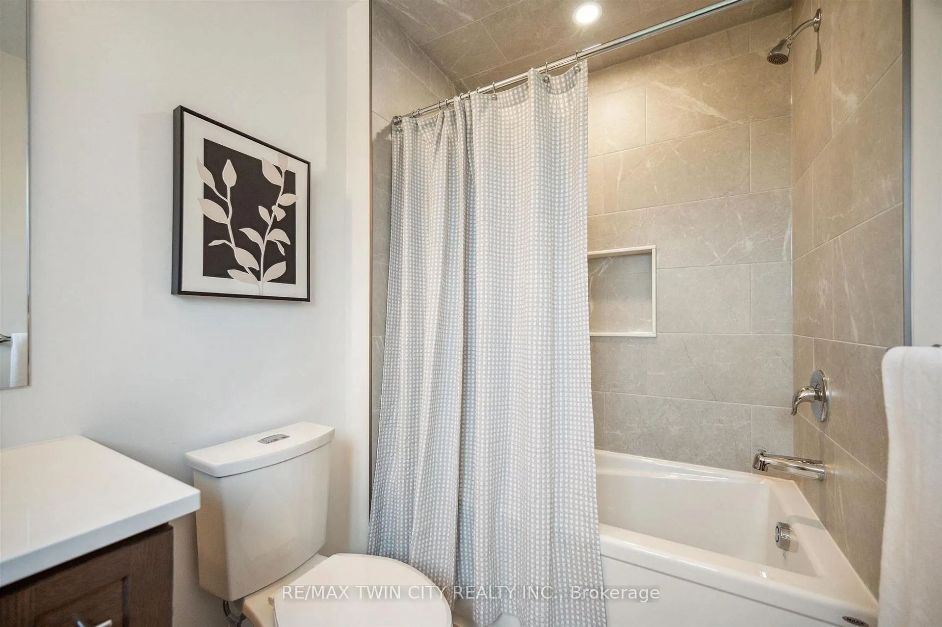 Photo 36 of 2 Sora Lane, Guelph, Grange Road — HOMEH