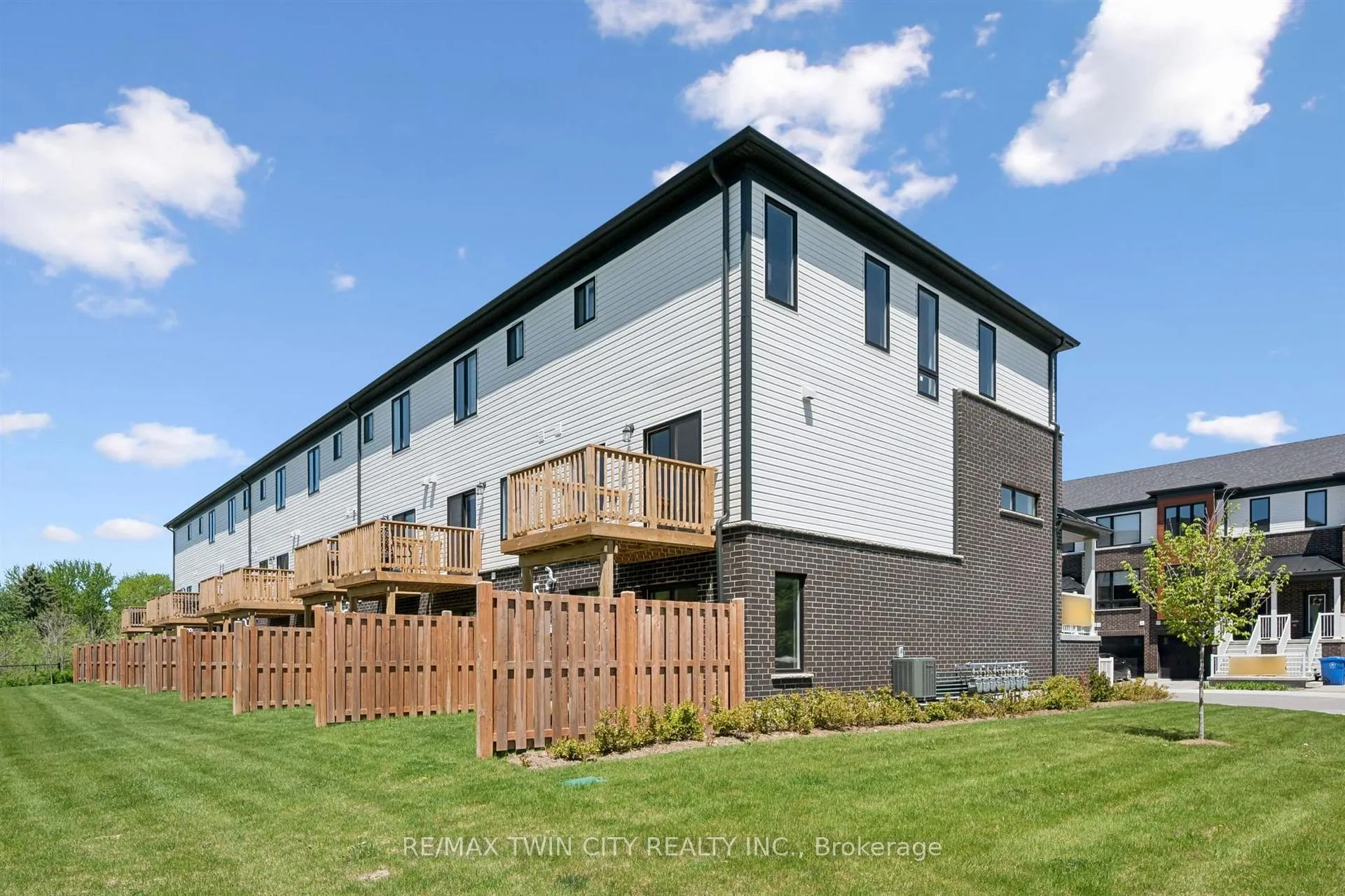 Photo 37 of 2 Sora Lane, Guelph, Grange Road — HOMEH