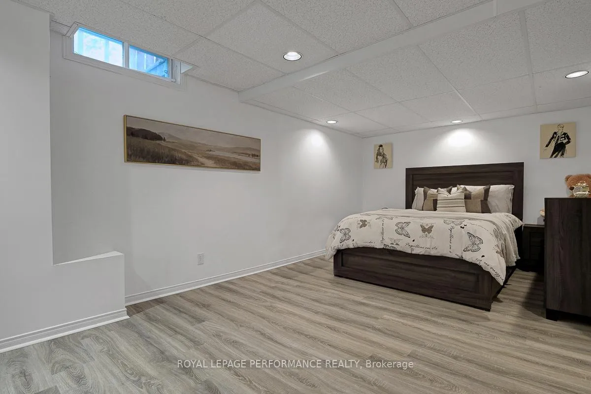 Photo 37 of 1595 Champneuf Drive, Ottawa, Chateauneuf — HOMEH