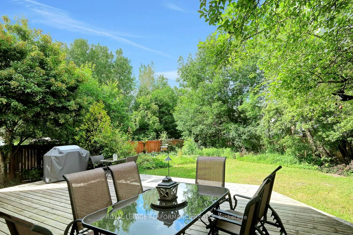 Photo 41 of 1595 Champneuf Drive, Ottawa, Chateauneuf — HOMEH