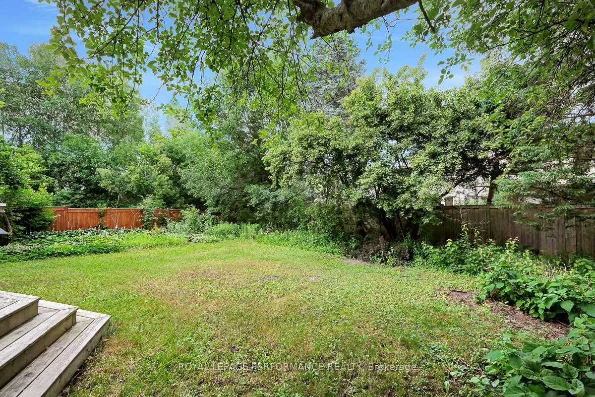 Photo 43 of 1595 Champneuf Drive, Ottawa, Chateauneuf — HOMEH