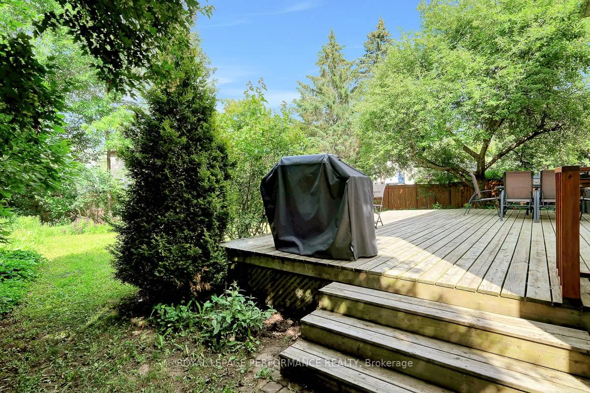 Photo 44 of 1595 Champneuf Drive, Ottawa, Chateauneuf — HOMEH