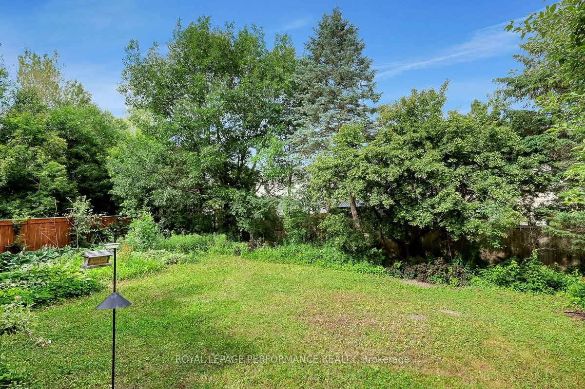 Photo 47 of 1595 Champneuf Drive, Ottawa, Chateauneuf — HOMEH