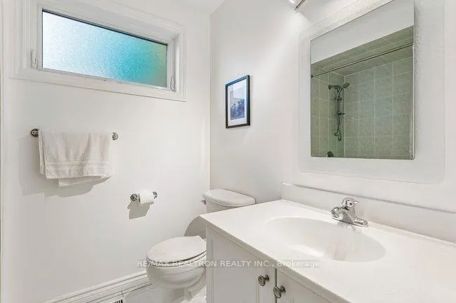 Photo 27 of 27 Elfindale Crescent, North York, Henry Farm — HOMEH