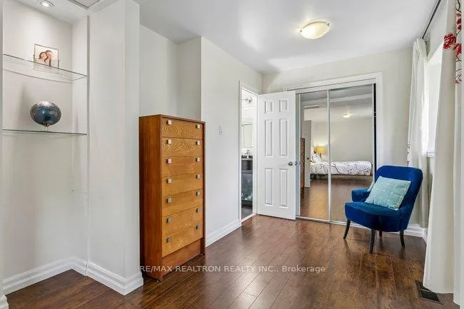 Photo 48 of 27 Elfindale Crescent, North York, Henry Farm — HOMEH