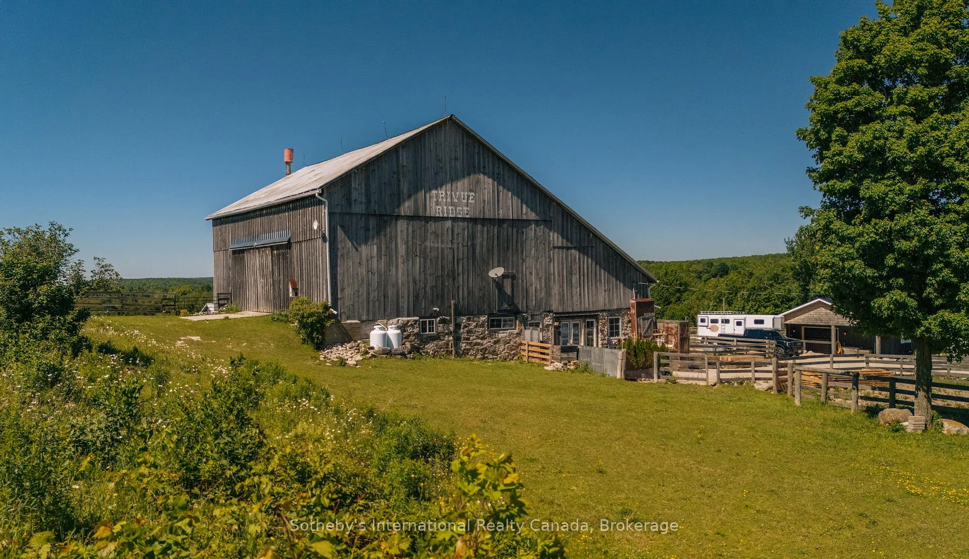 Photo 6 of 467435 12th Concession B, Grey Highlands — HOMEH