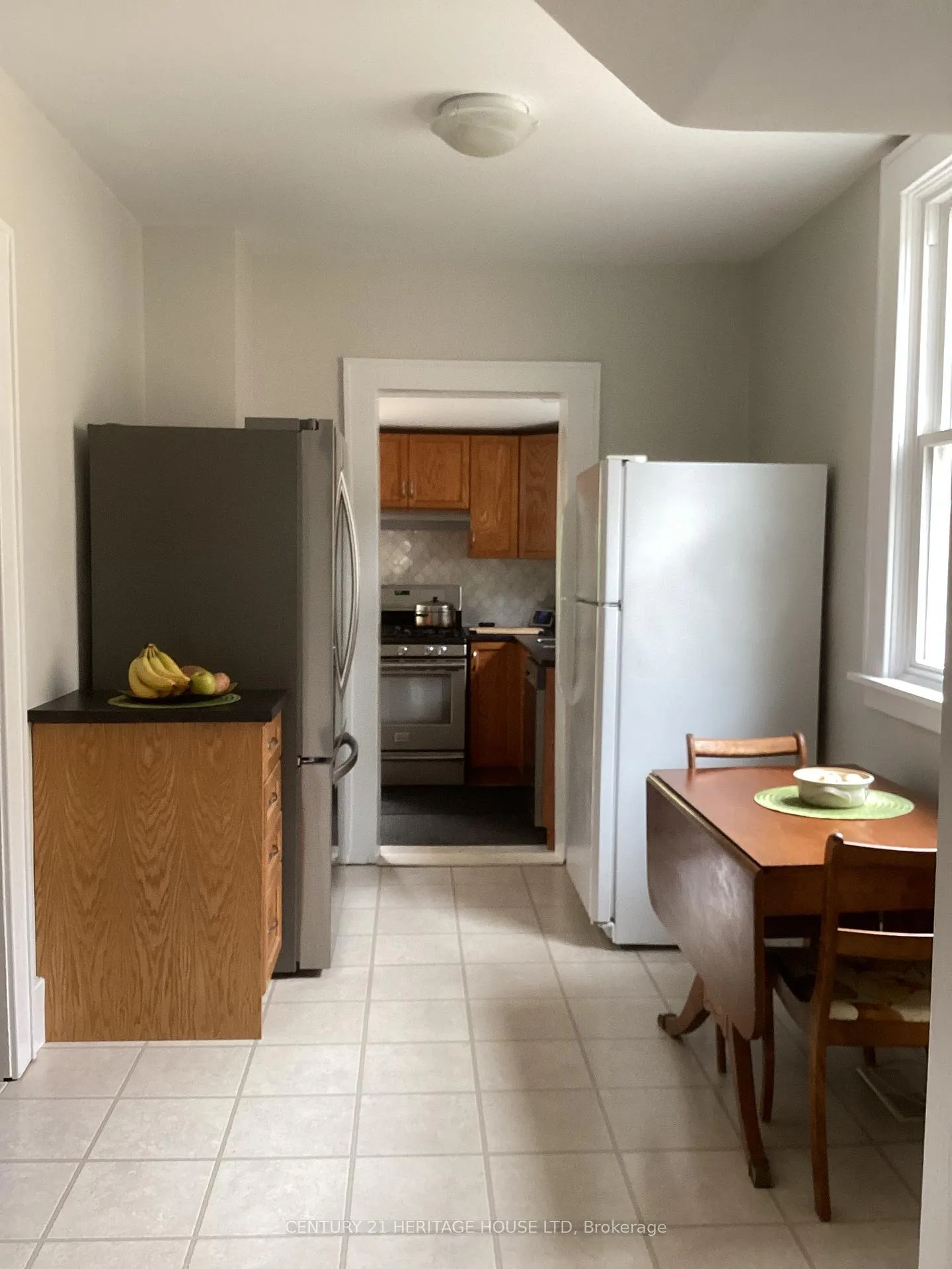 Photo 8 of 43 Hemlock Street, St. Thomas — HOMEH