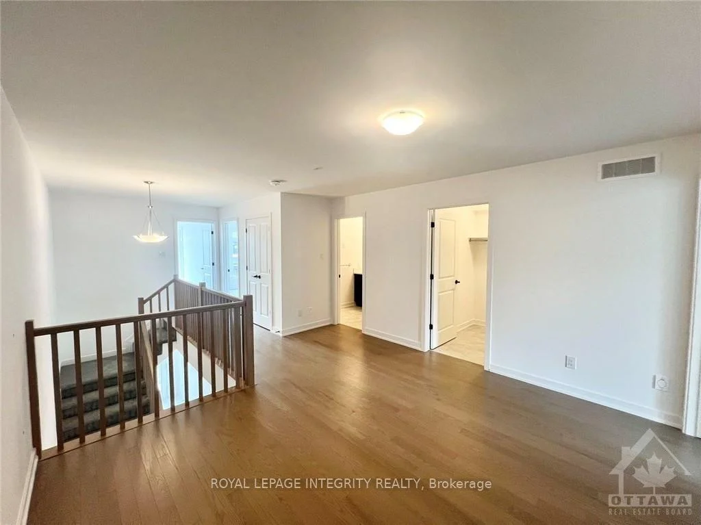 Photo 24 of 1000 Acoustic Way, Ottawa, Riverside South/Gloucester Glen — HOMEH