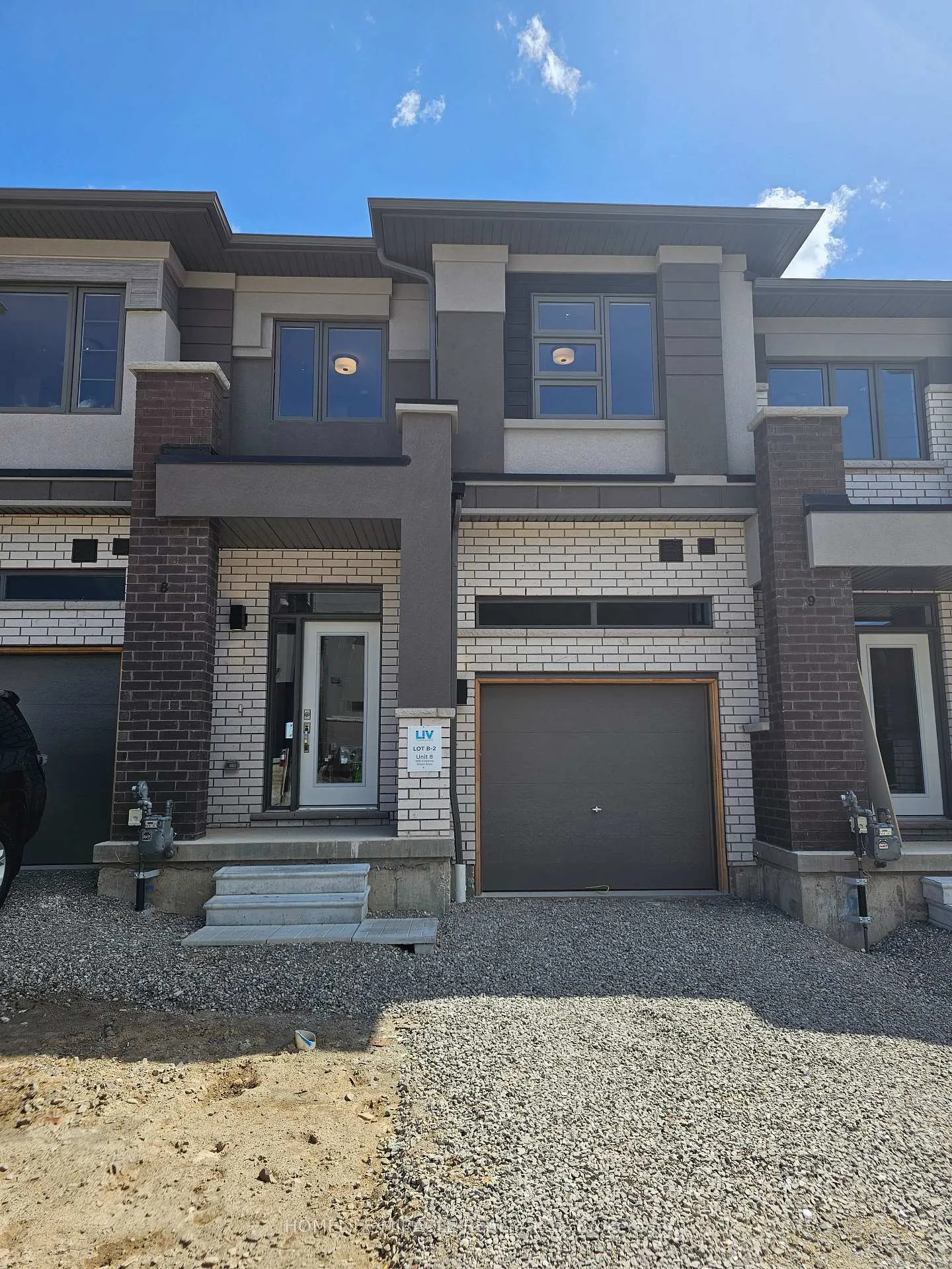 Front of Unit 8, 660 Colborne Street W