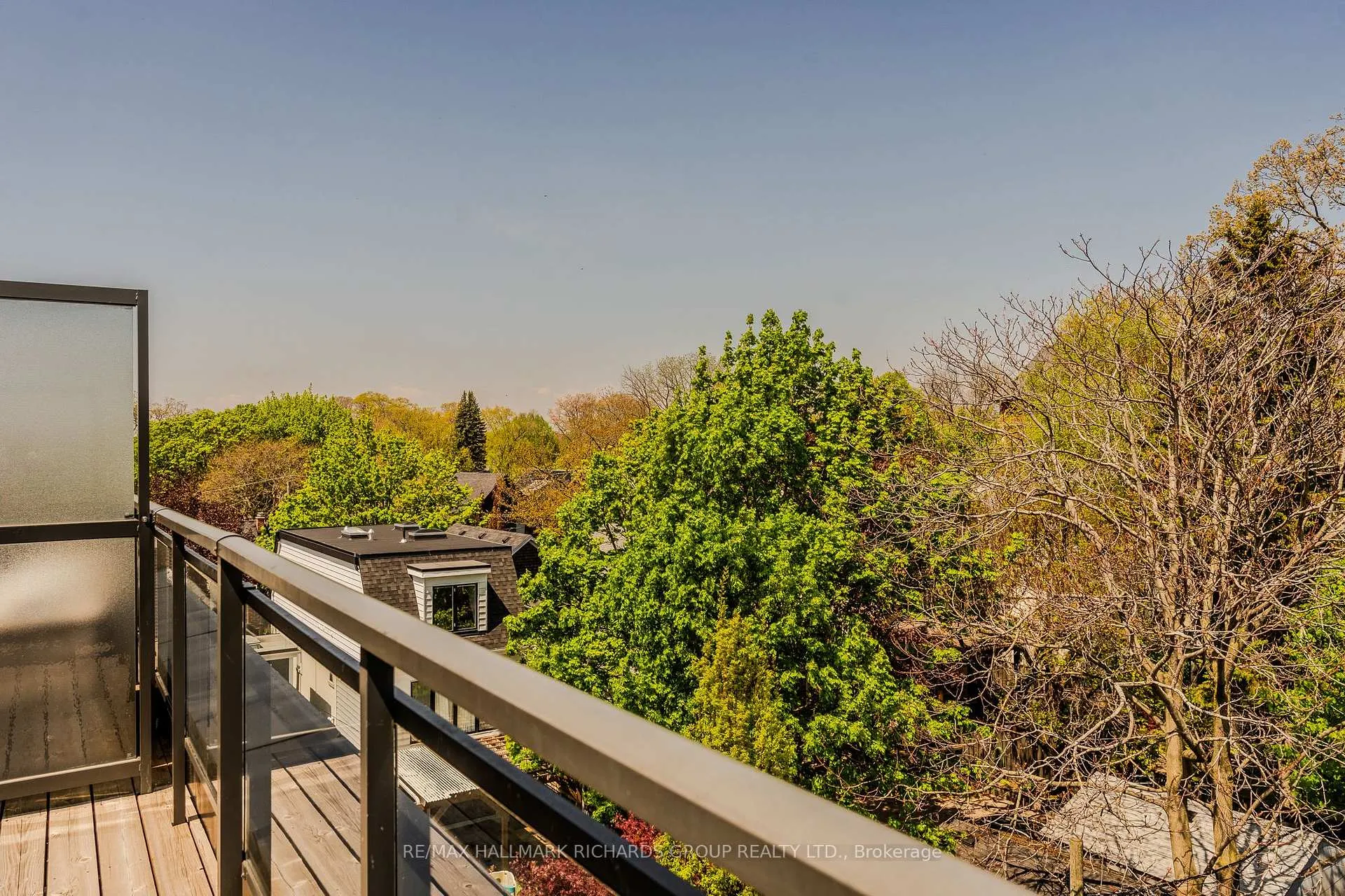Photo 26 of Unit TH5, 2 Bellefair Avenue, Toronto, The Beaches — HOMEH