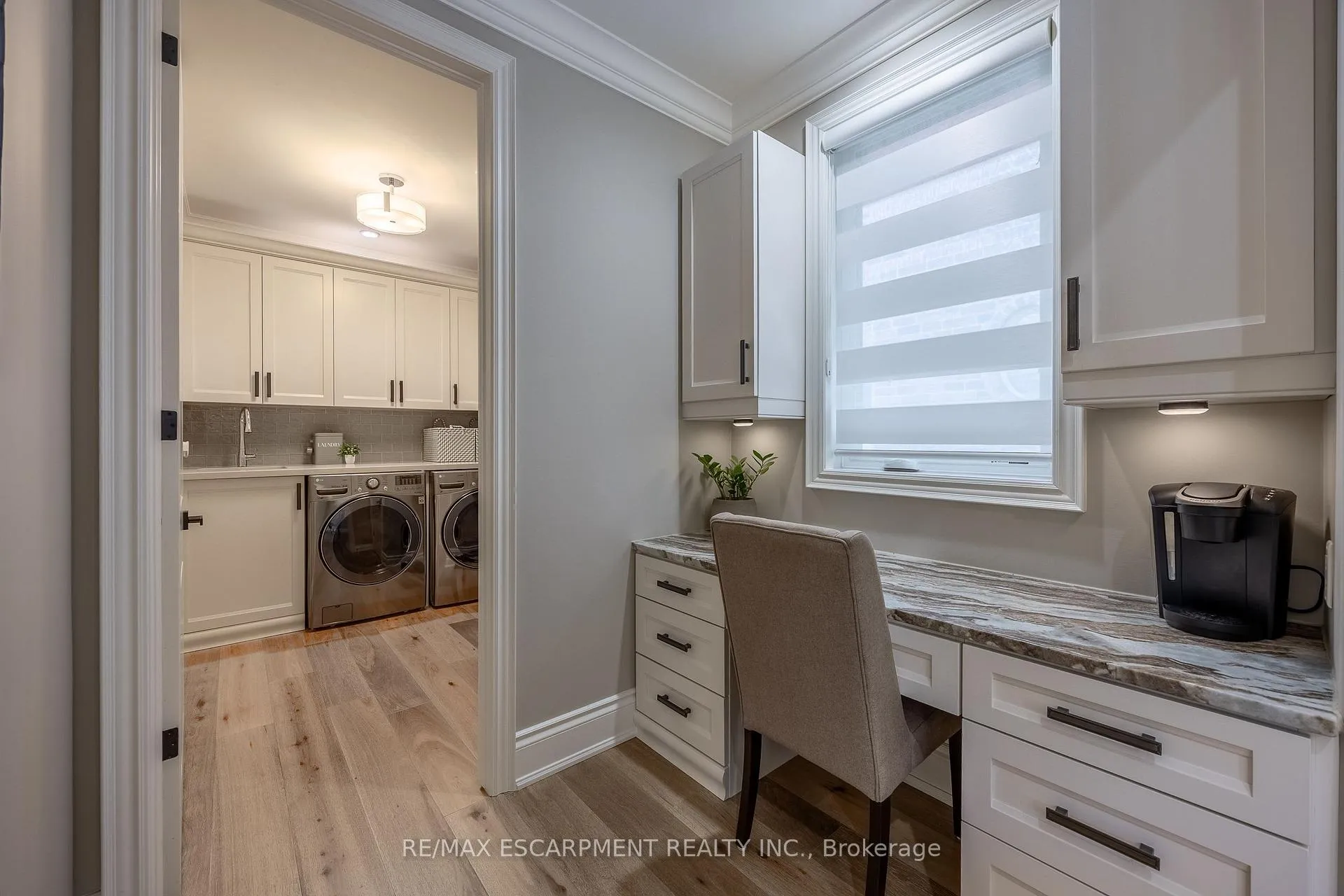 Photo 6 of Unit 3, 11 Greenleaf Lane, Hamilton, Ancaster — HOMEH