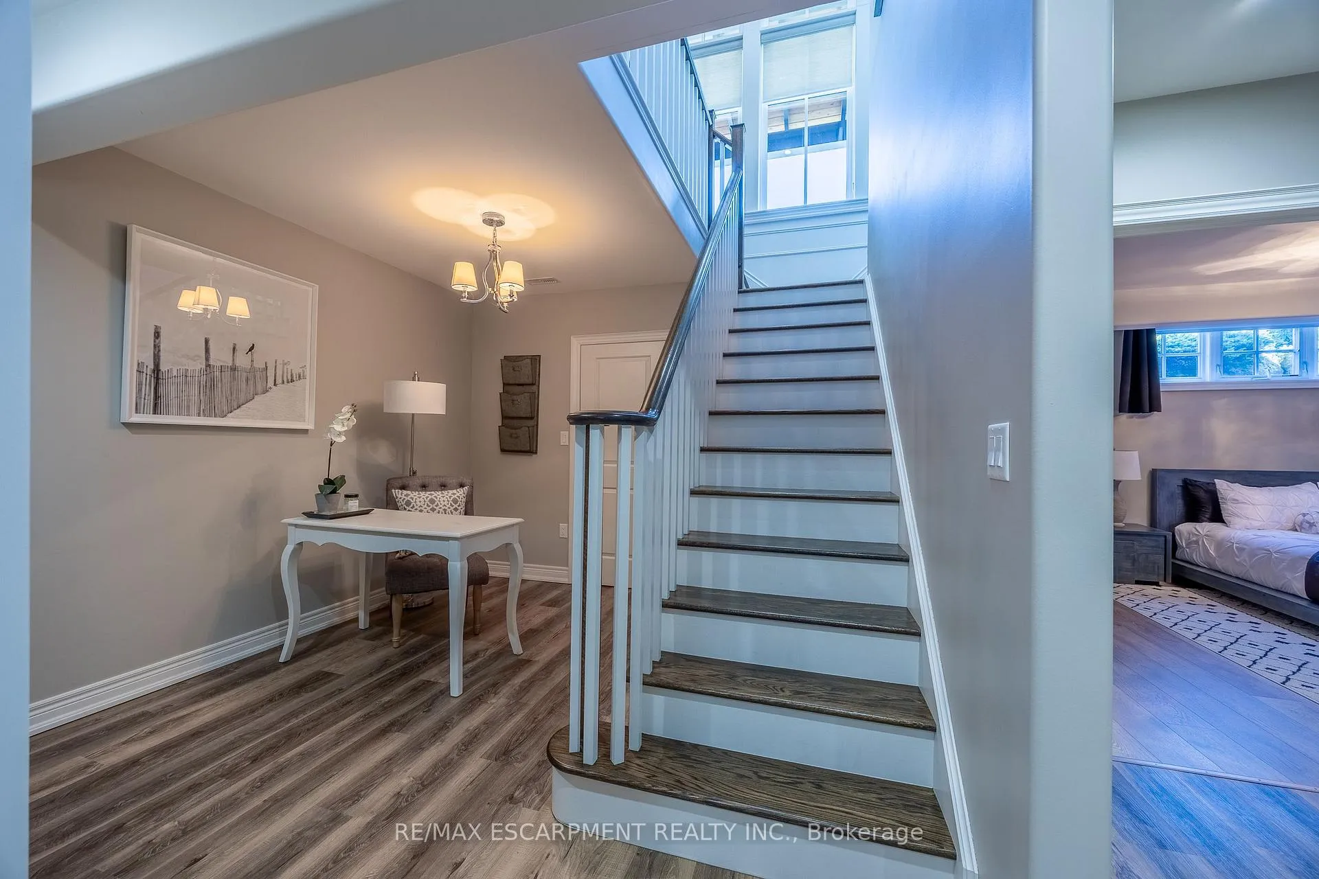 Photo 13 of Unit 3, 11 Greenleaf Lane, Hamilton, Ancaster — HOMEH