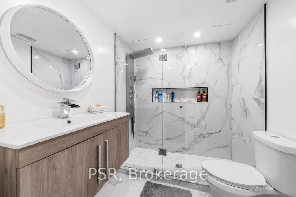 Photo 44 of 150 Voyager Pass, Hamilton, Binbrook — HOMEH