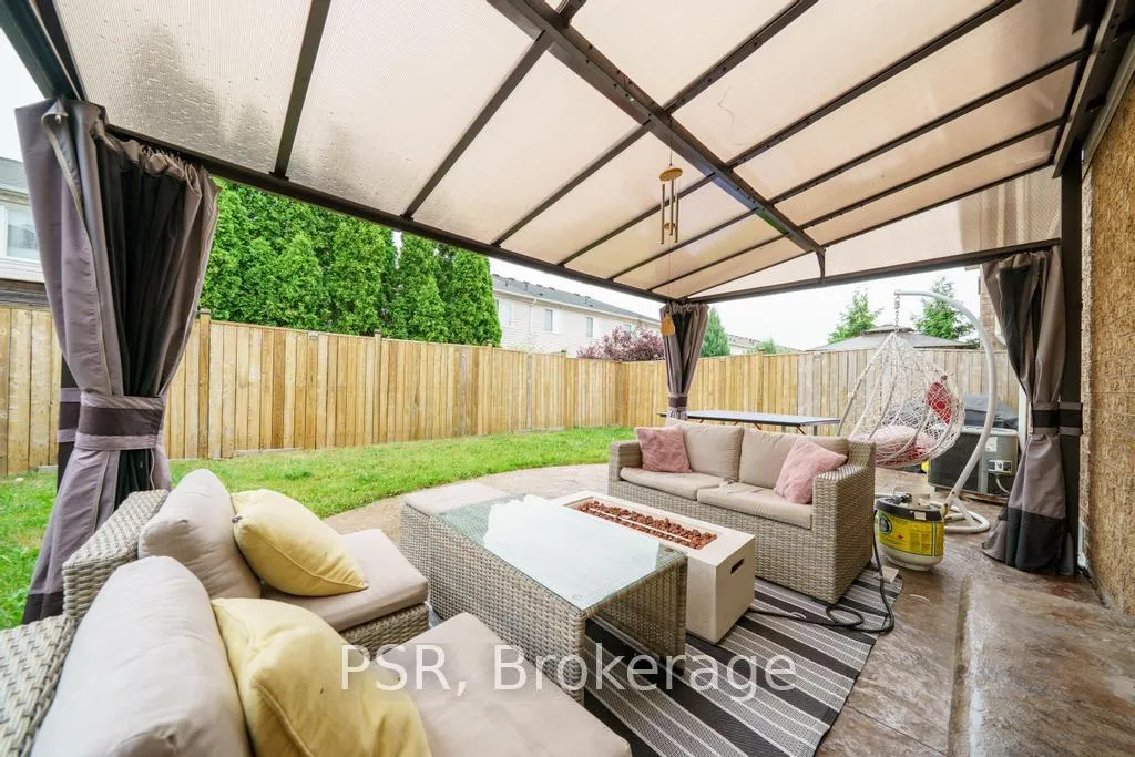 Photo 49 of 150 Voyager Pass, Hamilton, Binbrook — HOMEH