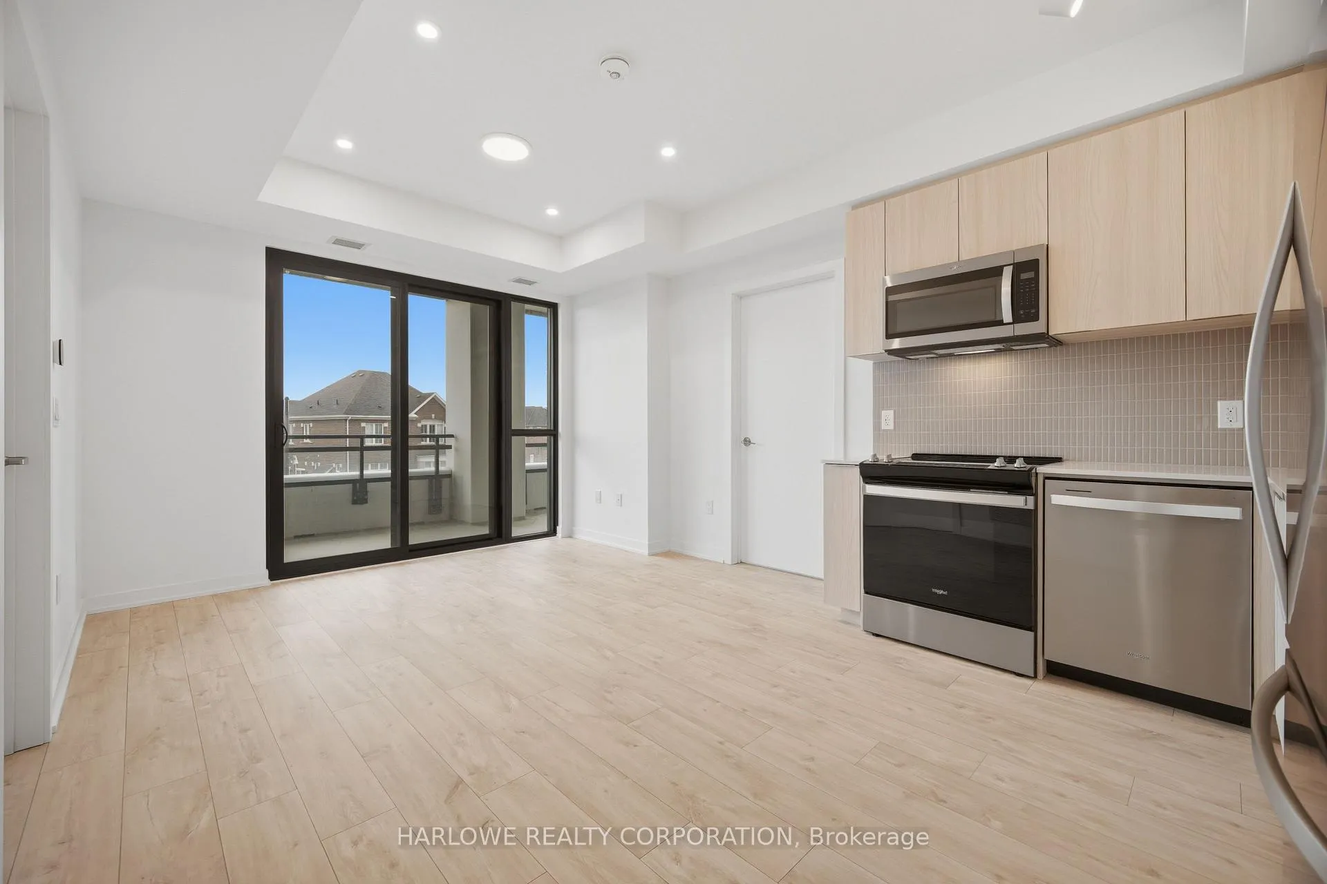Photo 14 of Unit 217, 720 Whitlock Avenue, Milton, Cobban — HOMEH