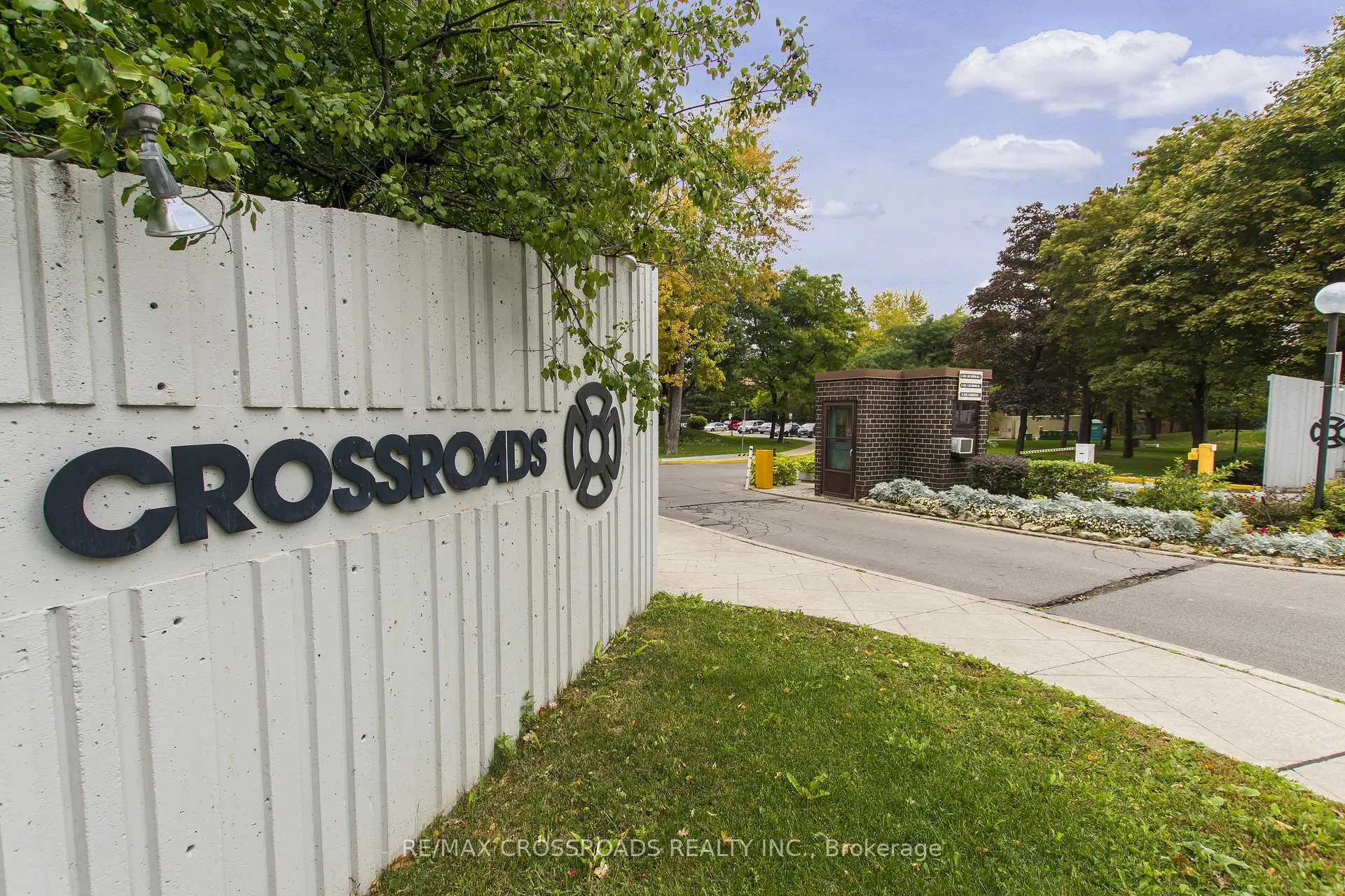 Photo 2 of Unit 1509, 1900 Sheppard Avenue E, North York, Pleasant View — HOMEH