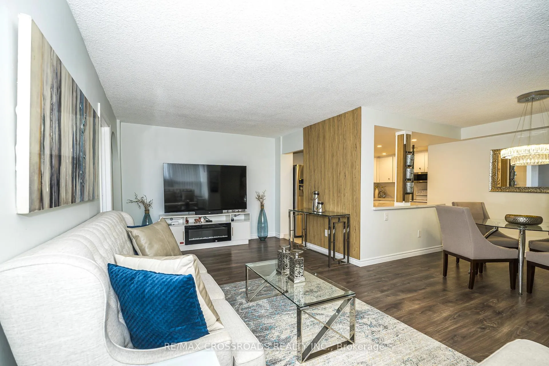 Photo 8 of Unit 1509, 1900 Sheppard Avenue E, North York, Pleasant View — HOMEH