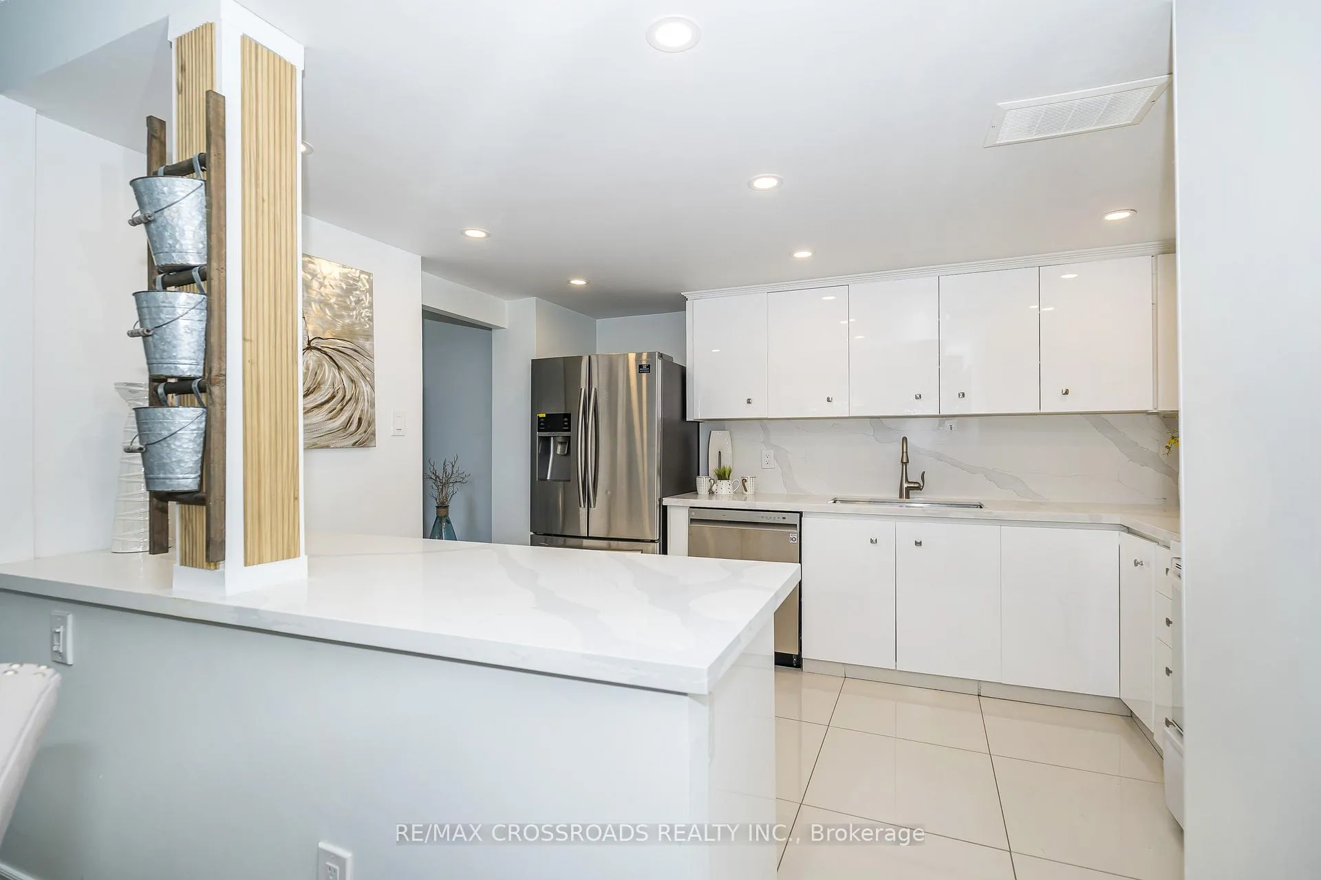 Photo 13 of Unit 1509, 1900 Sheppard Avenue E, North York, Pleasant View — HOMEH