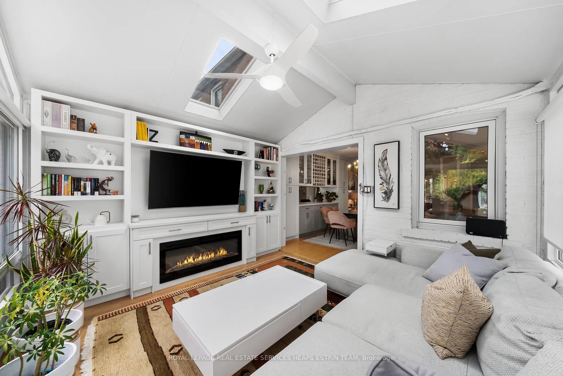 Photo 11 of 189 Donlea Drive, Toronto, Leaside — HOMEH